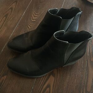 Esprit Black Ankle Boots